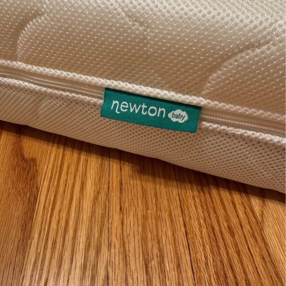 Newton White crib mattress - Picture 7 of 13